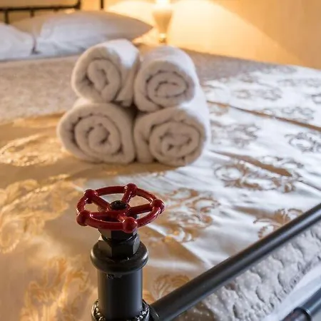 Ξενοδοχείο Historic Plaza Varos (adults Only)