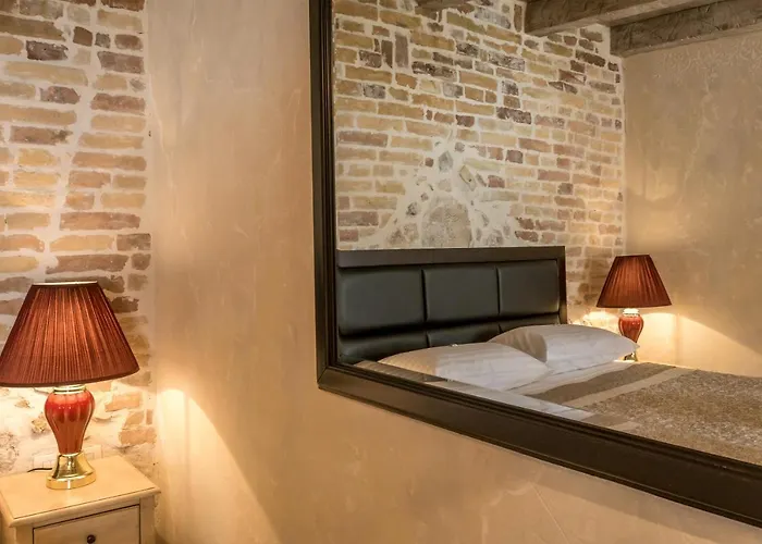 Historic Plaza Varos (adults Only) Hotel Split