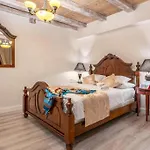 Hotel Historic Plaza Varos (adults Only)