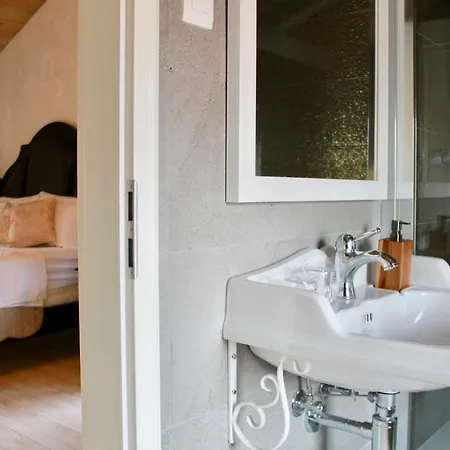 Historic Plaza Varos Hotel Split