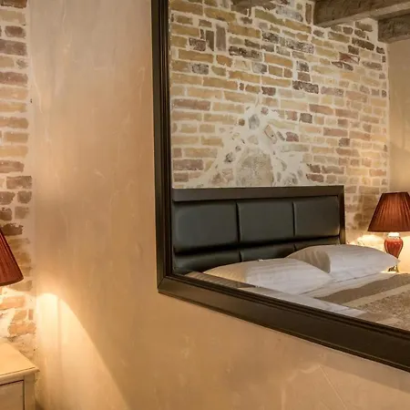 Historic Plaza Varos (adults Only) Hotel Spalato