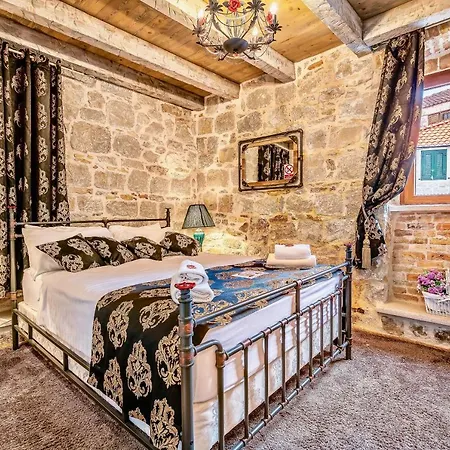 Historic Plaza Varos (adults Only) Spalato