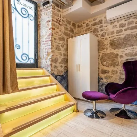 Historic Plaza Varos (adults Only)